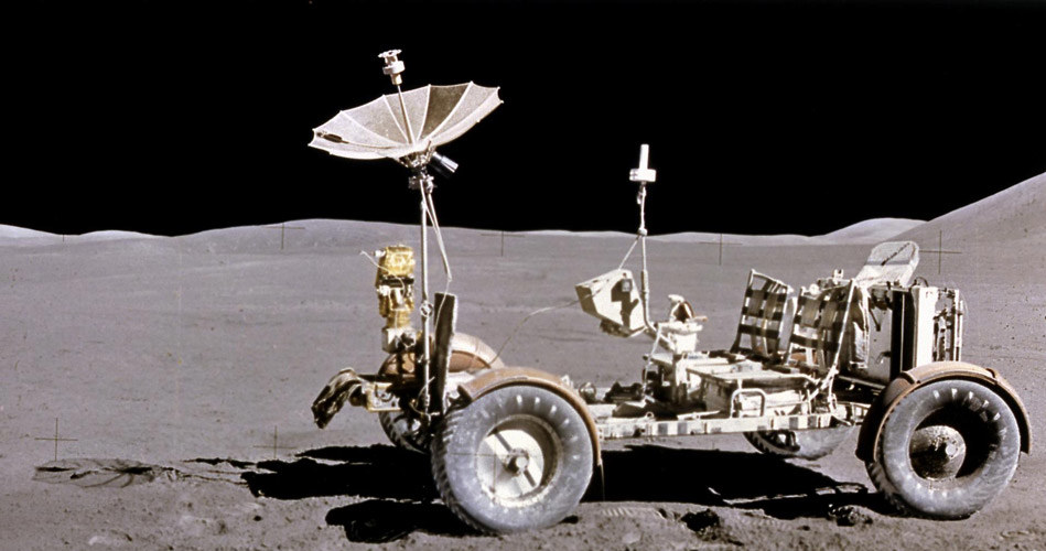 Takim pojazdem astronauci z misji Apollo 15 jeździli po Księżycu /NASA