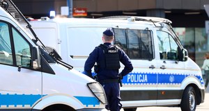 Taksówkarz zaatakowany nożem w Krakowie. Obława za sprawcą 