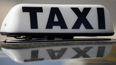 Taksówkarze boleśnie odczuli skutki pandemii. "Nie poddają się"