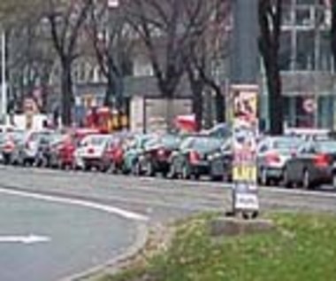 Taksówkarze zablokowali centrum Warszawy