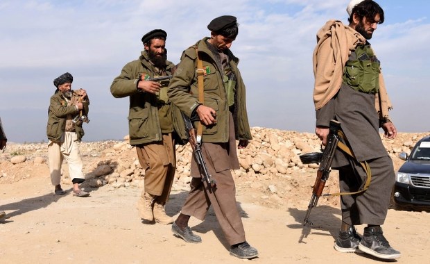 Talibowie zaprzeczają: Nie było kontaktów z Rosją ws. walki z IS