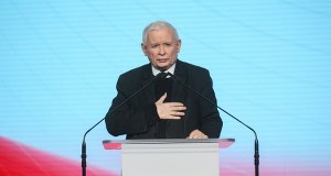 ​"Tam są różne jaszczury i tym podobne". Kaczyński złożył deklarację