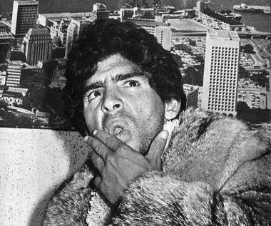 Tańcząc z Diego: Maradona i szalone lata 80.