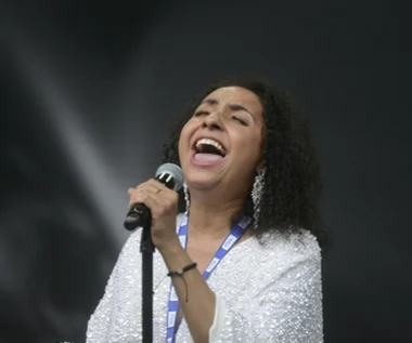 "Tango nad przepaścią". Poruszający duet o mierzeniu się z hejtem