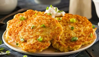 Tani obiad z tradycją? Tylko teraz ziemniaki za 0,99 zł z okazji Dnia Placków Ziemniaczanych!