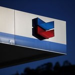 Tania ropa powodem problemów finansowych Chevronu