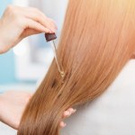 Tanie i naturalne serum na zdrowe końcówki włosów. Dodatkowo nawilżysz nim skórę głowy