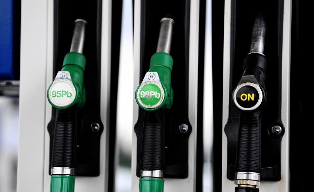 Tanio już było. Na stacjach paliwo będzie coraz droższe 