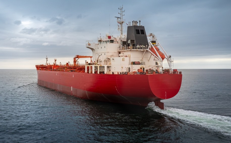 Tankowiec eksplodował tuż po wypłynięciu z portu