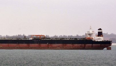 Tankowiec zmierzający do Syrii zatrzymany przez brytyjskich komandosów