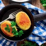 Tańsze i zdrowsze zamienniki mielonych. Zrobisz je z resztek z wczorajszego obiadu