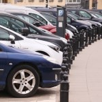 Tańsze parkowanie tylko dla wybranych? Burza wokół opłat w Olsztynie