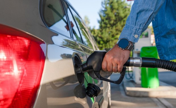 Tańszy diesel i benzyna 95. Znamy ceny paliw na środę