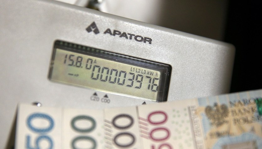 Tarcza antyinflacyjna. Ile będzie kosztować obniżka VAT?