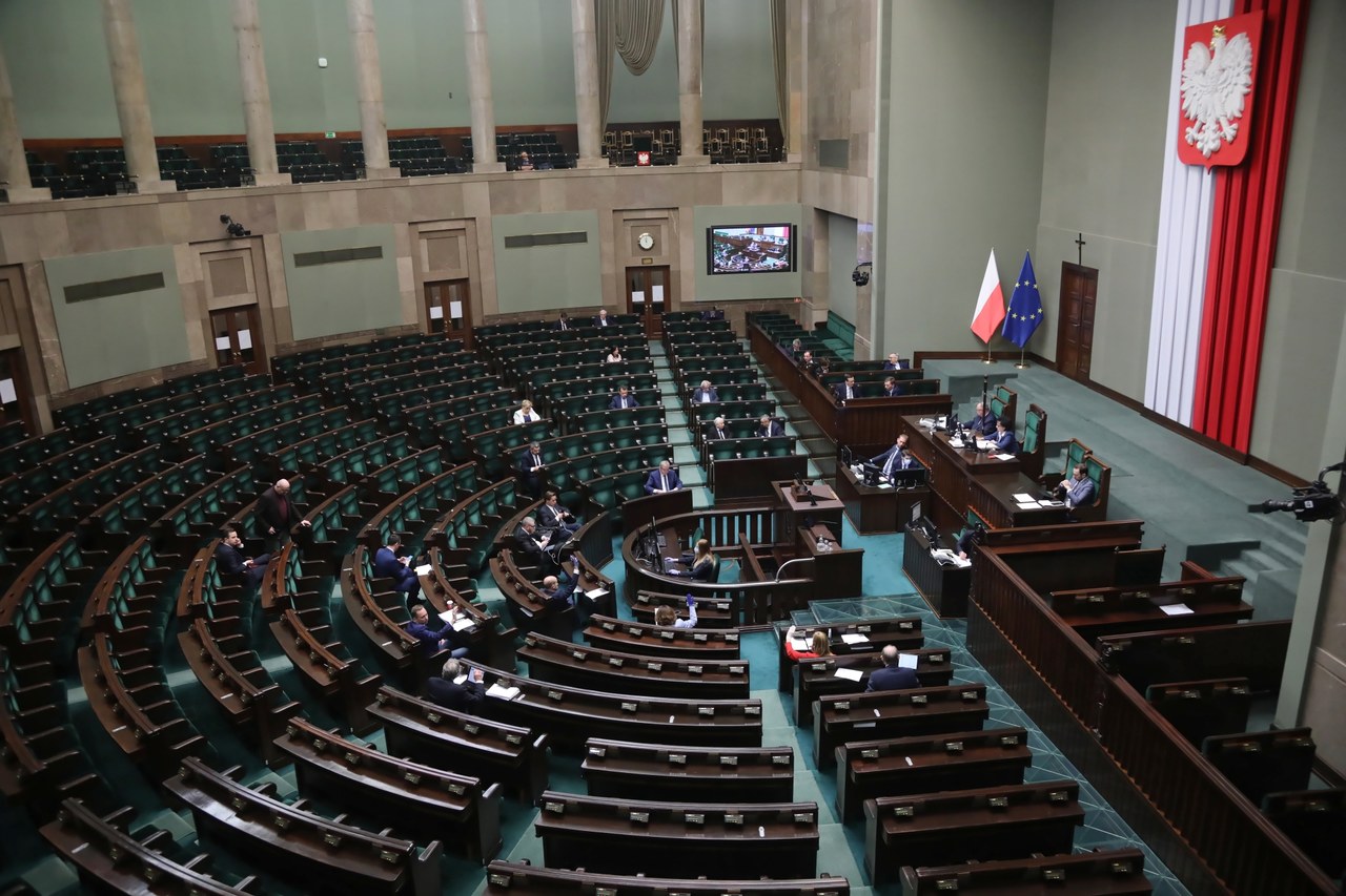 Tarcza antykryzysowa 2.0 przyjęta przez Sejm. Co zyskają przedsiębiorcy?