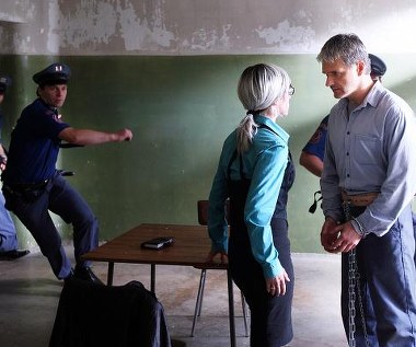 Tatiana Vilhelmová i Konstantin Ławronienko w scenie z filmu "Kajinek"