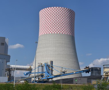 Tauron: Blok 910 MW z wykonawcą zastępczym