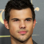 Taylor Lautner rozstał się z dziewczyną!