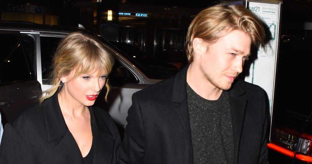 Taylor Swift i Joe Alwyn zaręczyli się? /Robert Kamau /Getty Images