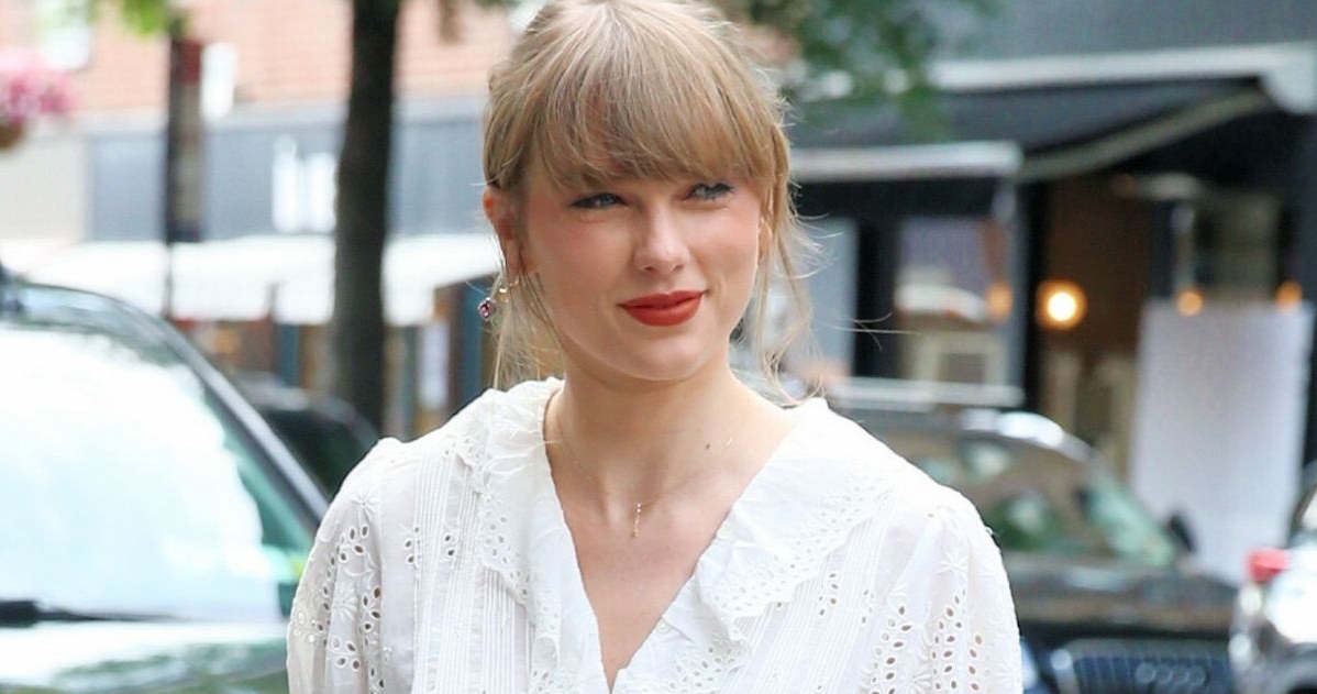 Taylor Swift to jedna z najpopularniejszych piosenkarek na świecie. Amerykanka potrafi zaskoczyć stylizacją /Christopher Peterson / SplashNews.com/East News /East News