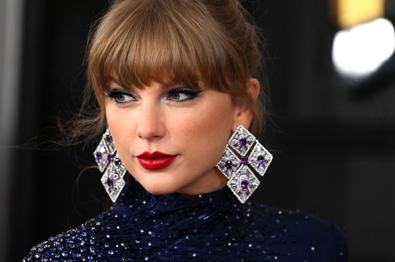 Taylor Swift wydała nową wersję "Speak Now". Kilka egzemplarzy jest wyjątkowych /ROBYN BECK /AFP