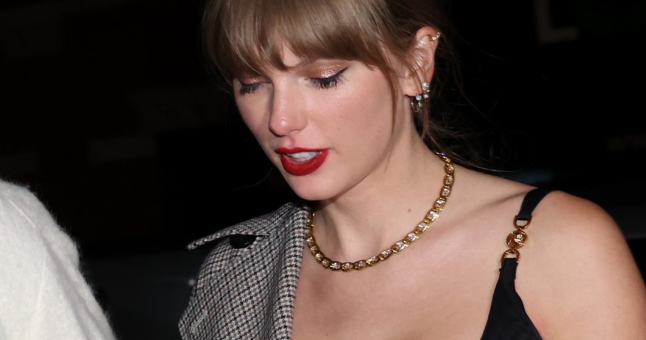 Taylor Swift /Johnny Nunez/WireImage /Getty Images