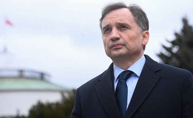 ​Te 6 minut może uchronić Ziobrę przed aresztem