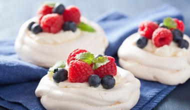 Te bezy zrobisz nawet gdy nie masz jajek. Smakują lepiej niż tradycyjne