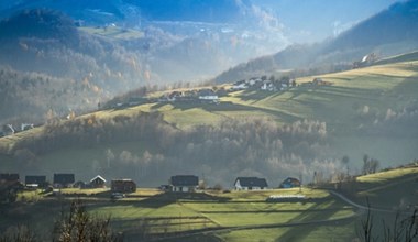 Te góry są znacznie tańsze niż Tatry. Można zaoszczędzić, a do lubianego uzdrowiska blisko