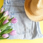 Te jeansy będą hitem wiosny. Szukaj w sieciówkach, zanim wszystkie wykupią