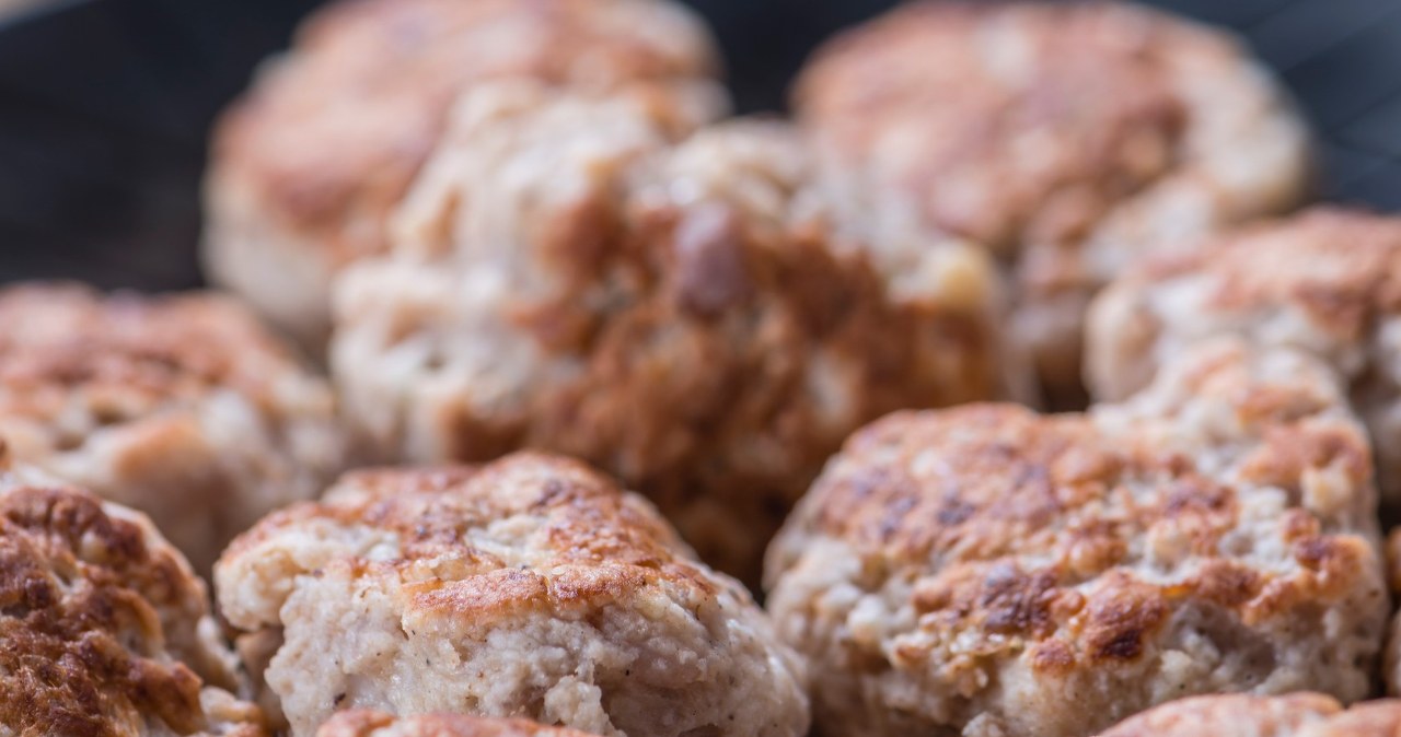 Te klopsiki zawsze sprawdzą się na obiad /handmadepictures /123RF/PICSEL