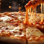 Tę legendarną pizzę znają wszyscy. Ma zniknąć z popularnych dyskontów!