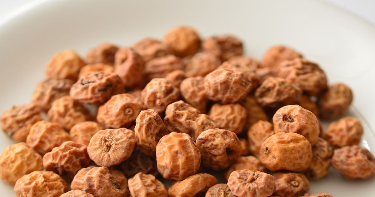 Te orzechy są delikatne i słodkawe w smaku. Zawierają dużo dobrych tłuszczy i błonnik. /KPS /Canva Pro