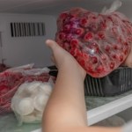 odporność Te owoce warto zamrozić latem. W zimie będą na wagę złota