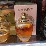 Te perfumy kosztują grosze w Rossmannie. Są świetnym zamiennikiem Black Opium od YSL! 