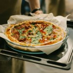 Tę pizzę zrobisz bez grama mąki. Wszyscy będą prosić o przepis 