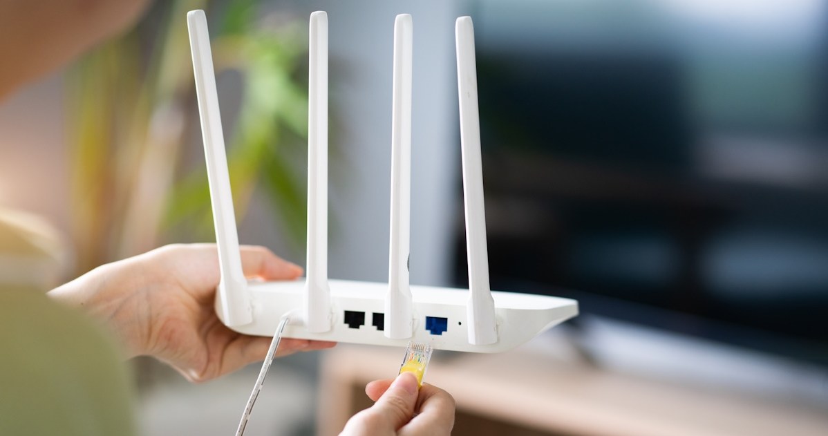 ​Te rzeczy spowalniają internet w domu. Natychmiast pozbądź się ich z okolic routera /123RF/PICSEL