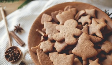Te świąteczne pierniczki zrób już teraz. Dzięki 6 krokom wyjdą idealne