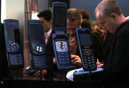 Te telefony mają ponad 2 lata - dzisiaj są traktowane jako przeżytek. Co czeka nas za 2 kolejne lata /AFP