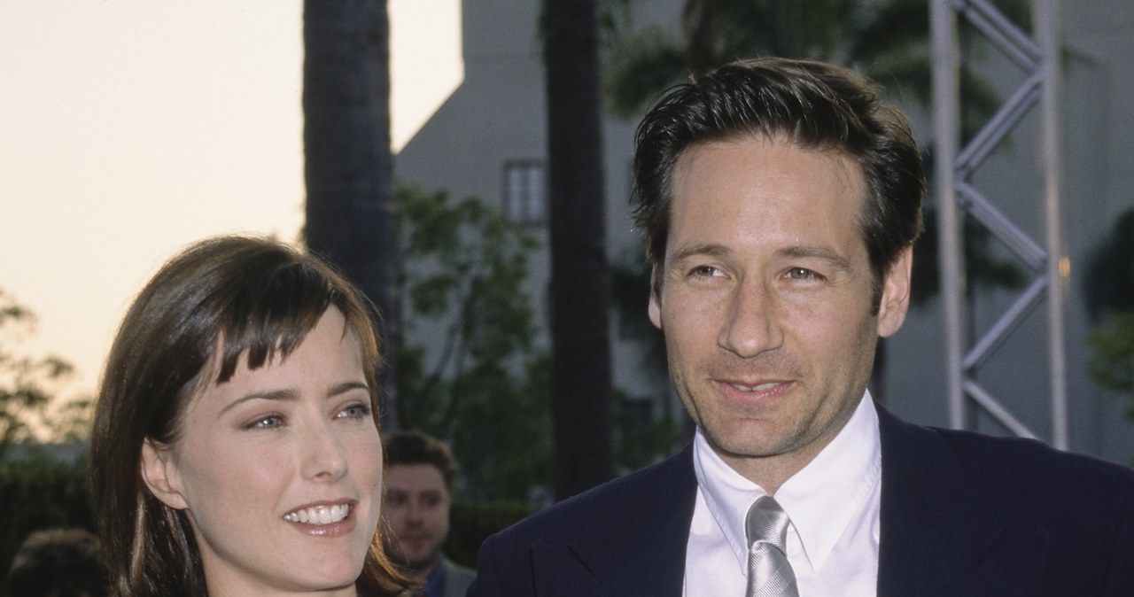 Tea Leoni i David Duchovny w 1998 roku /Vinnie Zuffante / Stringer /Getty Images