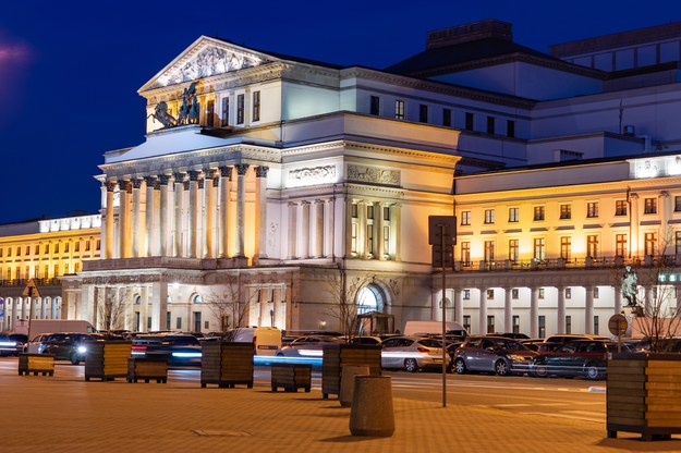 Teatr Wielki Opera Narodowa /Shutterstock