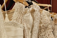 Teatralne suknie ślubne