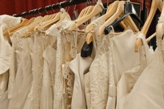 Teatralne suknie ślubne