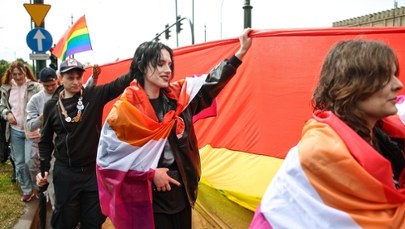 Tęczowy marsz przeszedł przez Kraków. Prezydent wśród uczestników