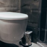 Tego nigdy nie wrzucaj do toalety. Awaria kanalizacji gwarantowana 