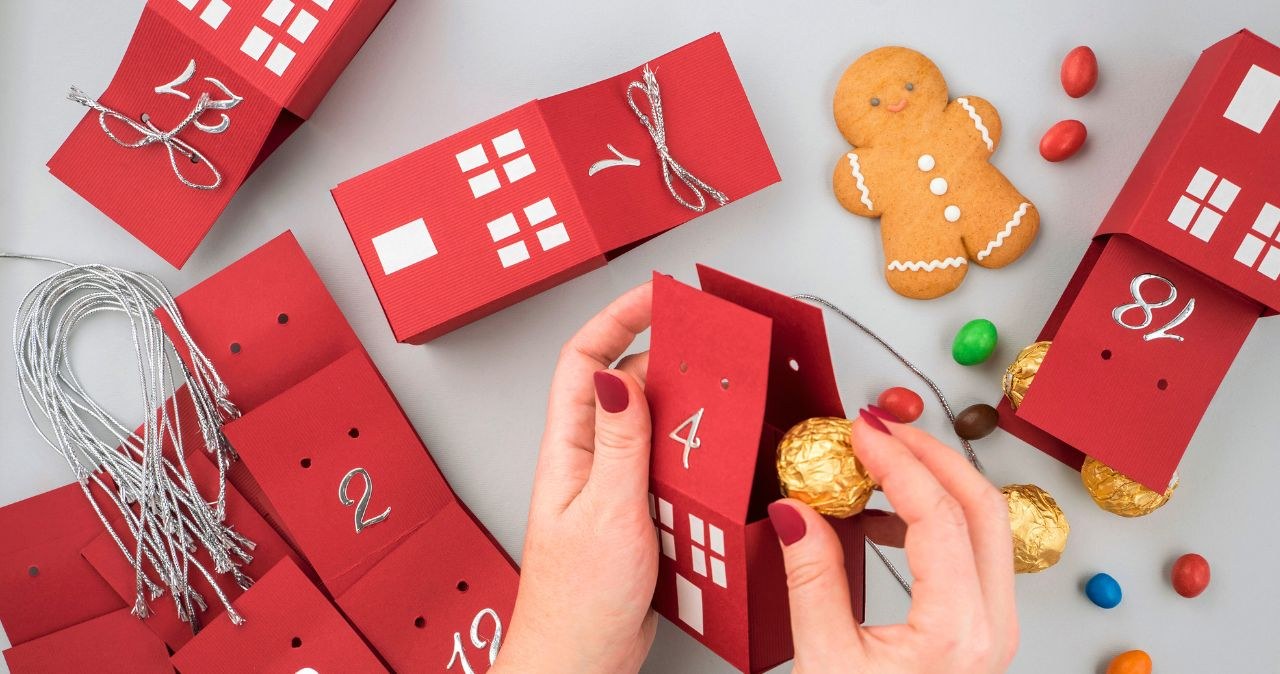 Tego się nikt nie spodziewał – kalendarze z Kauflandu mają coś więcej niż tylko słodycze! /CanvaPro /INTERIA.PL