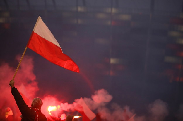 Tegoroczny Marsz Niepodległości odbywał się pod hasłem "Nasza cywilizacja, nasze zasady" / 	Leszek Szymański    /PAP