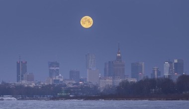Tej nocy spójrz w niebo. Księżyc będzie większy i jaśniejszy niż zwykle