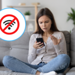 Telefon połączony z WiFi, ale nie ma internetu. Co robić?