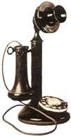 Telefon z 1919 r. z osobną słuchawką i mikrofonem /Encyklopedia Internautica